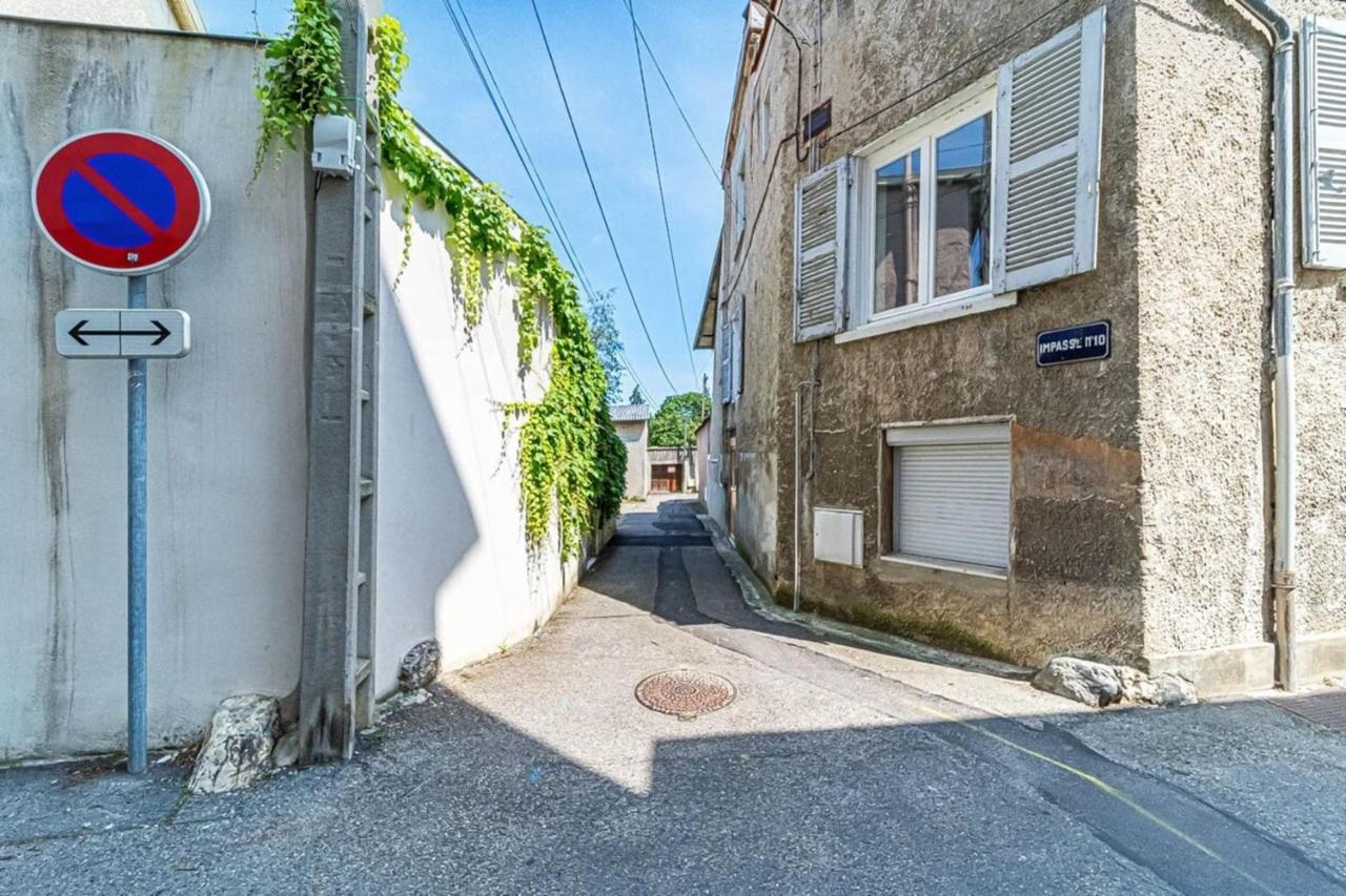 Quiet & Comfortable Studio Near Lyon Sainte-Foy-Les-Lyon Ngoại thất bức ảnh